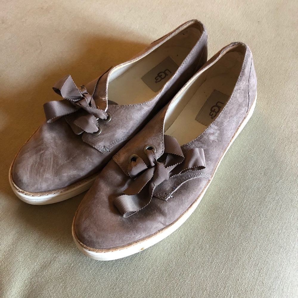 Ugg Carilyn Suede Lace-Ho Sneakers